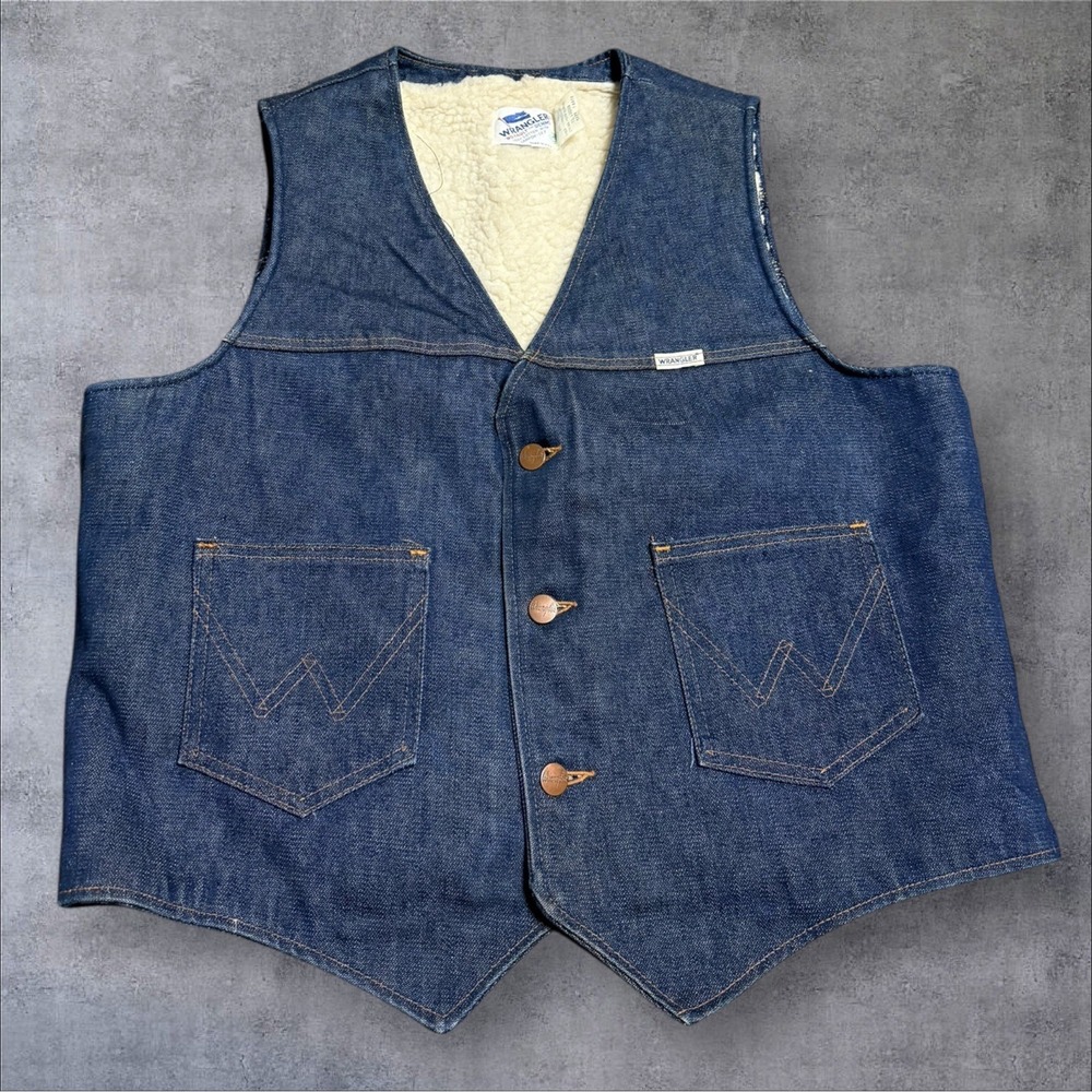 Vintage 70s Wrangler No Fault Sherpa Lined Denim Vest Size L Made‎ USA EXCELLENT